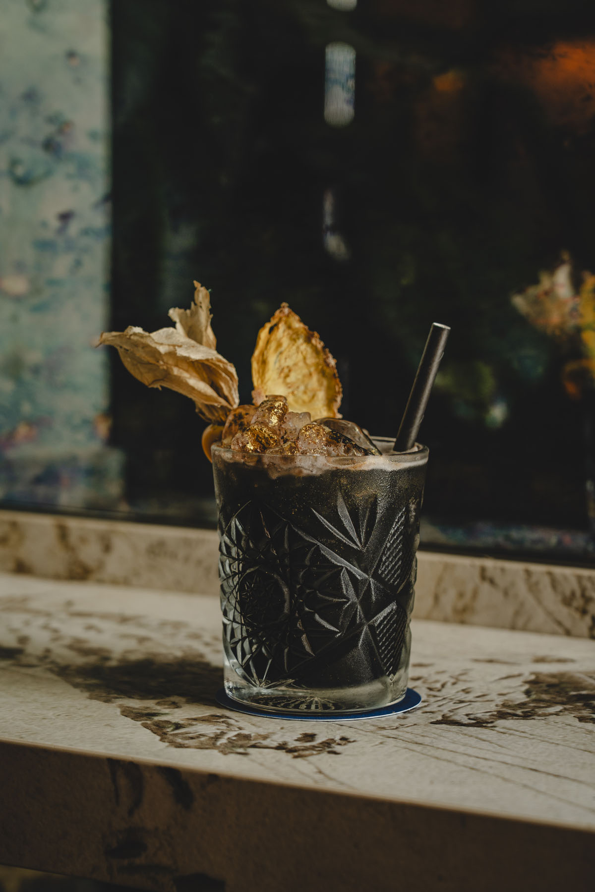 Coctel creativo en cocktail bar elegante de Loa Santa Catalina. Foto Grimalt de Blanch 5