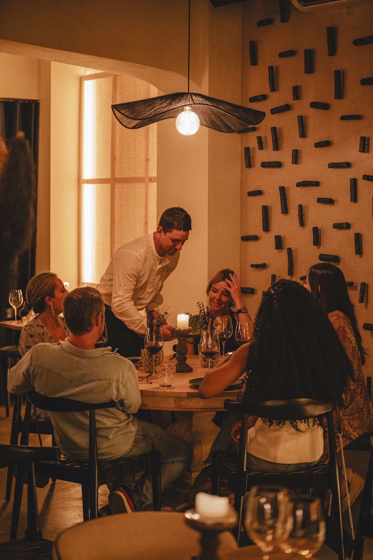 Disfrutando de alta gastronomia y seleccion de vinos en Loa. Foto Grimalt de Blanch 1